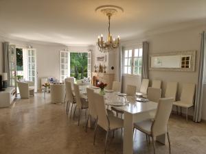 Hôtel, gîtes et chambres d'hôtes aux portes de Saint-Malo.